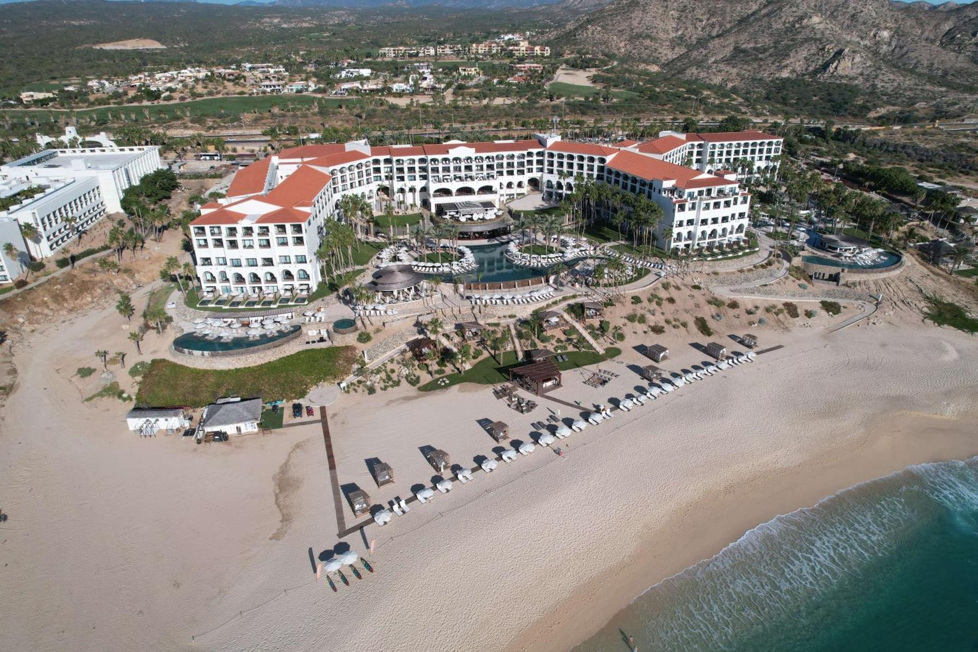 洛斯卡沃斯希尔顿海滩高尔夫度假酒店 San José del Cabo 外观 照片